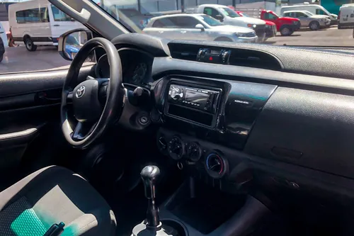 Toyota Hilux 2.8 Tdi Cabina Doble Mt