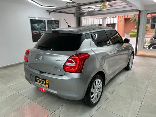 Suzuki Swift Híbrido Mt 2022