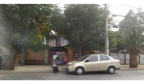 Casa En Venta De 5 Dorm. En Renca
