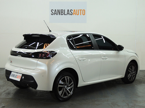 Peugeot 208 1.6 Feline Tiptronic
