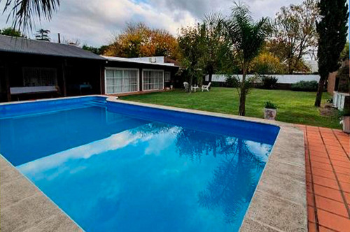 Venta Casa 3 Dormitorios Funes Todos Los Servicios Permuta