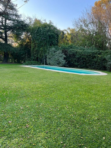 Imagen 16 de 17 de Casa Parque Leloir Ituzaingo Norte Venta Chalet Pileta