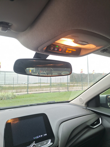 Chevrolet Onix plus 1.0 Ltz Turbo 4p