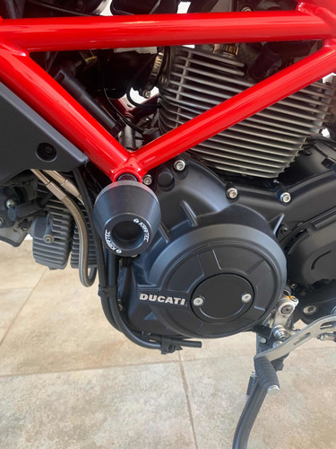 Ducati Monster 797