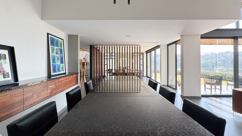 Casa En Venta En Bosque Real - Acabados De Lujo Y Vista Espectacular.