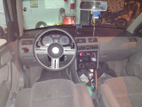 Volkswagen Parati 2001 1.8 5p