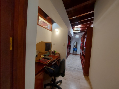 Se Vende Casa 550m2 La Lagunita Country Club 8699