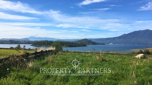 Terreno Con Increíble Vista Al Lago Panguipulli Y ...