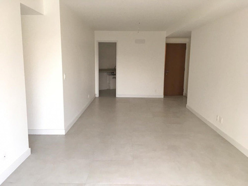 Apartamento À Venda No Bairro Lagoa - Rio De Janeiro/rj - O-8997-18099