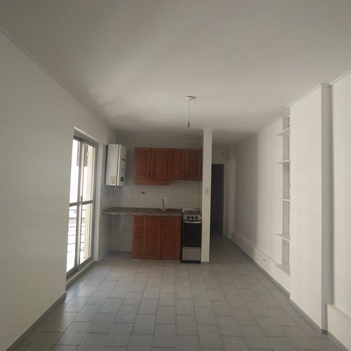 Departamento En Alquiler De 1 Dormitorio En Barrio Centro