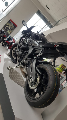 Imagen 6 de 15 de Yamaha Yzf- R1 0km Automotolanus