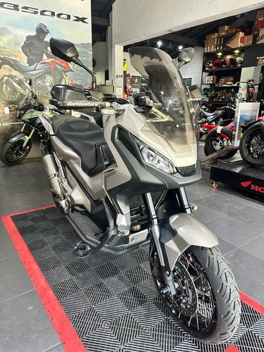 Honda Xadv 750