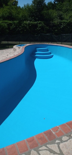 Imagen 1 de 10 de Quinta En Ezeiza Con Pileta Y Quincho