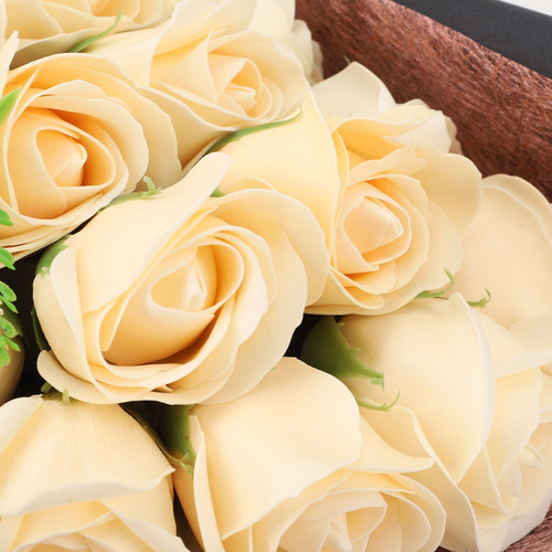 18 Piezas Flor Rosa Artificial Para Champán Día San Valentín