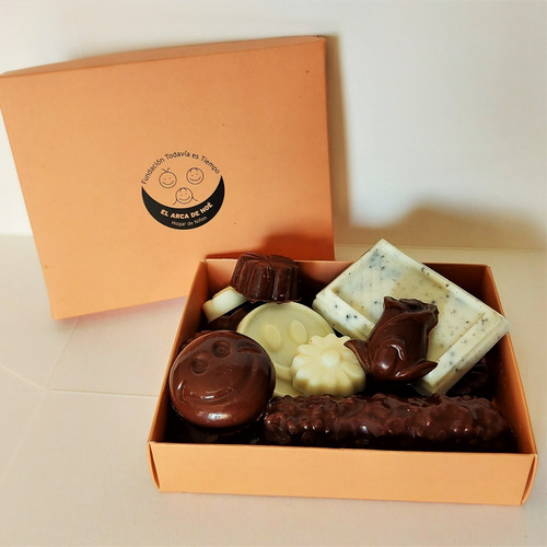 Imagen 4 de 5 de 250gr Bombones De Chocolate Artesanales - Ideal Regalo
