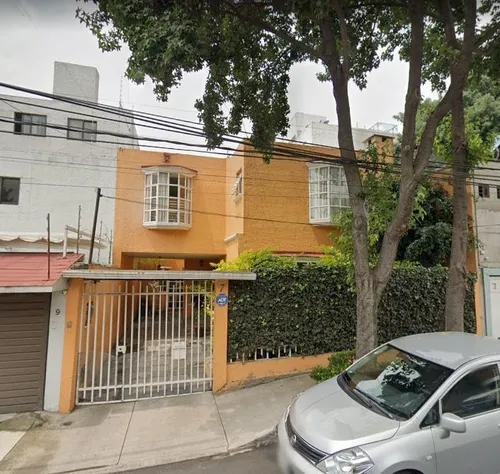 Casa En Venta A Precio Remate Mv