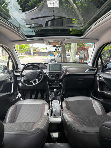 Peugeot 2008 1.6 Feline am20