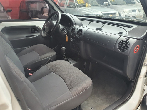 Imagem 9 de 12 de Renault Kangoo Express 2016 1.6 16v Porta Lateral Hi-flex 5p