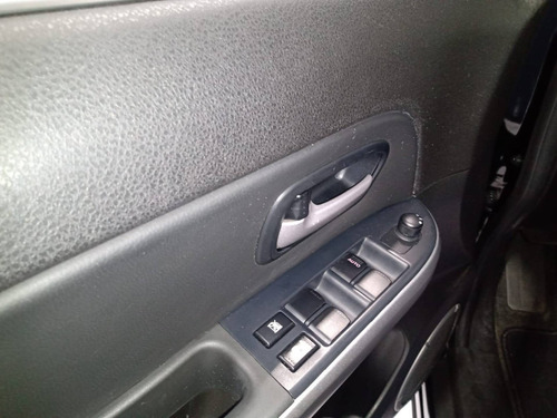 Imagem 10 de 15 de Suzuki Grand Vitara 2.0 4x2 16v Gasolina 4p Automático