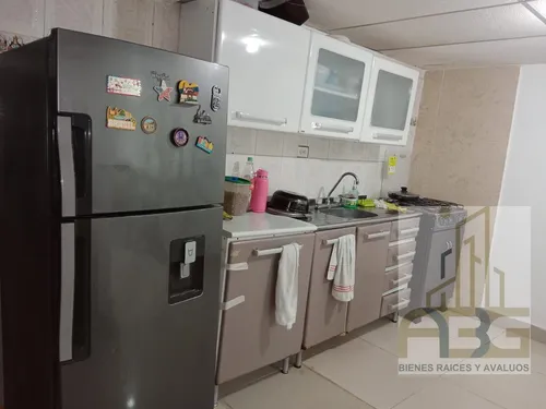Vendo Casa Con 2 Apartamentos En Almirante Colon