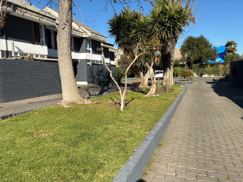Arrienda Casa Condominio Cerrado Comuna Las Condes