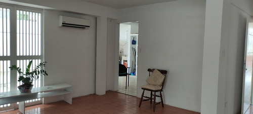 Imagen 7 de 16 de El Cafetal Oportunidad De Bonita Casa En Calle Cerrada, Jardín Y Anexo