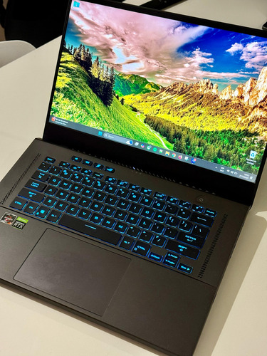 Laptop Gamer - Asus Rog Zephyrus 15.6 Qhd Ryzen 9 Rtx3070 Negro (Usado)