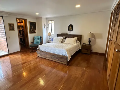 Apartamento En Venta En Castropol. Cod V776000