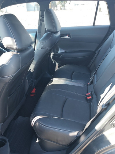 Imagen 5 de 8 de Toyota Corolla Cross 2022 1.8 Xei Ecvt