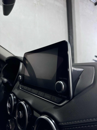 Nissan Sentra 2.0 Advance