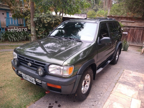 Nissan Pathfinder 3.0 Se