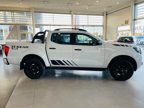 Nissan Frontier 2.3 X-gear Cd 4x4 Mt