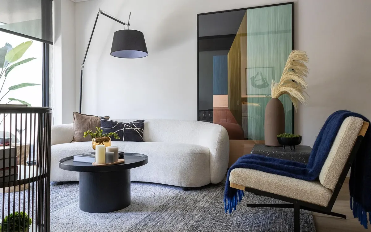 Imagen 2 de 15 de Moderno Departamento De 1d+1b+est En Las Condes