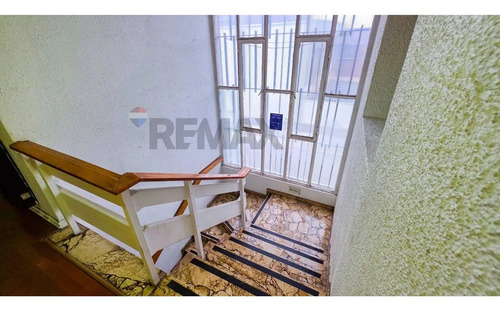 Exclusiva Propiedad Comercial Los Conquistadores
