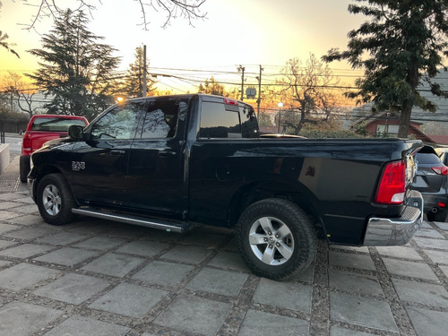 Imagen 5 de 25 de Ram 1500 Slt 4x4 2019 Unico Dueño Flamante