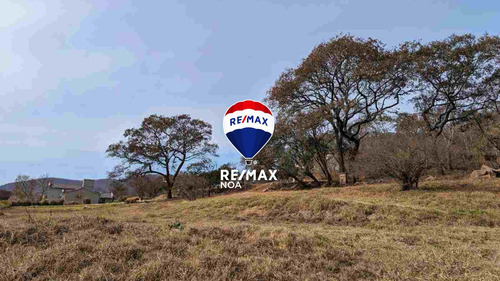 Terreno En Venta Valle Escondido 2948 M2