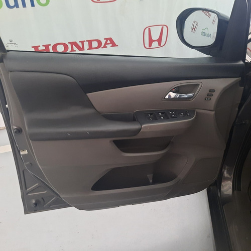 Imagen 14 de 15 de Honda Odyssey 2015 3.5 Touring V6 At