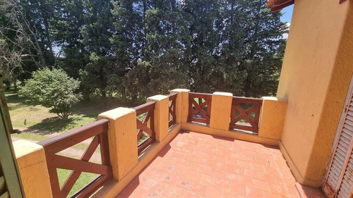 Fracción De 8800 Metros Sobre Av. Hipolito Yrigoyen, Zona Cruce Varela