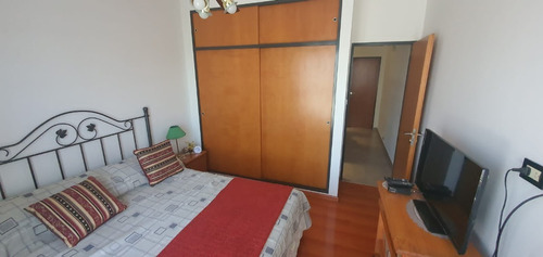 Imagen 7 de 14 de Duplex 3 Ambientes, 2 Baños, Cochera, Jardin Y Parrilla, La Plata, Permuta Por Ph !