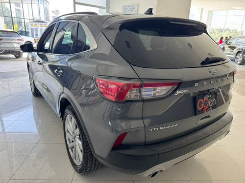 Ford Escape 2.5 Titanium Hybrid At