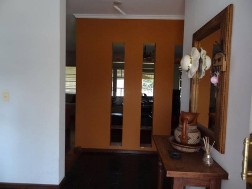 Imagen 4 de 5 de Casa En Venta En Barrio Acacias Blancas - Maroto Propiedades