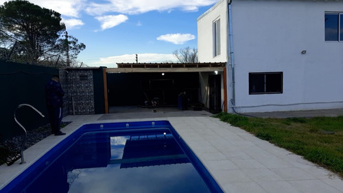 Quinta En General Rodriguez Cerca Del Acceso Oeste.