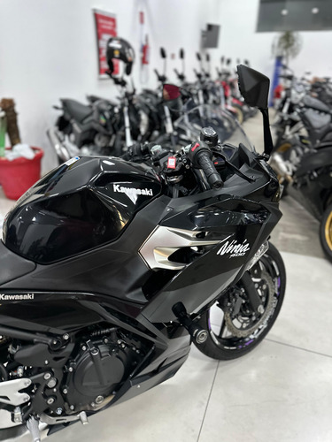 Kawasaki Ninja 400 2020 / 35.509 Km