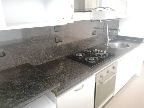 Imagen 6 de 24 de Alquiler De Lindo Apartamento En El Doral Country, El Rincón, Mañongo 163797 Andres Peña