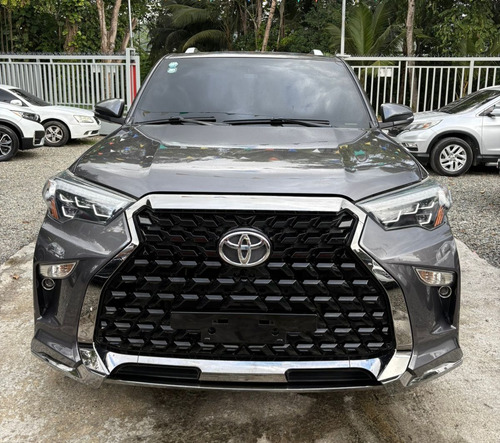 Toyota Runner Limited Tres Filas De Asientos 4x4