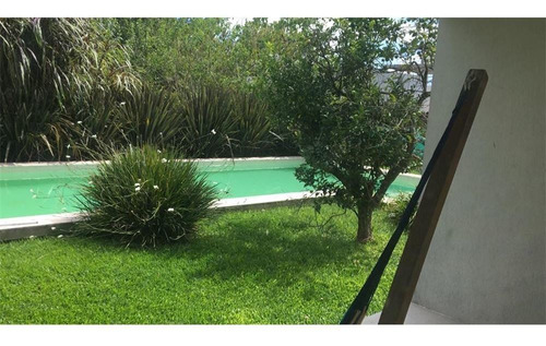Casa En Venta 2 Dormitorio Villa Elisa