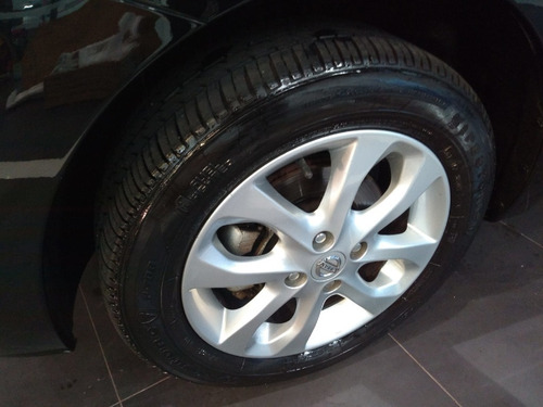 Imagem 10 de 10 de Nissan March 1.6 Sv 16v Flex 4p Manual