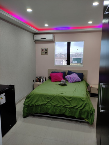 Imagen 12 de 14 de Venta De Casa En Colinas De Carrizal Urb. Avp Rz