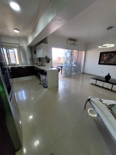 Hermoso Apartamento En Venta En El Parral, Res. Milenium Plaza (al)