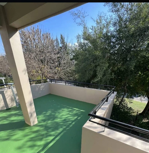 Imagen 13 de 21 de Venta En El Barrio Las Acacias De Hudson